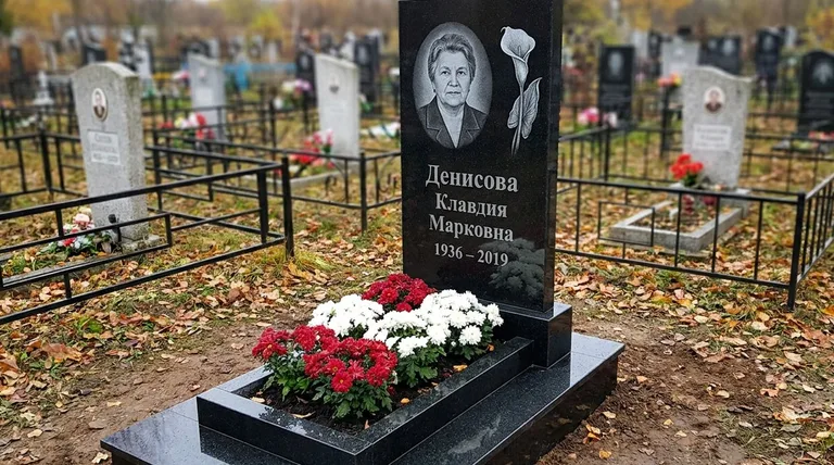 Памятник с гравировкой калл — выполненная работа «Денисова» в Туле