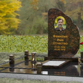 Вертикальный памятник из гранита Дымовский - П123
